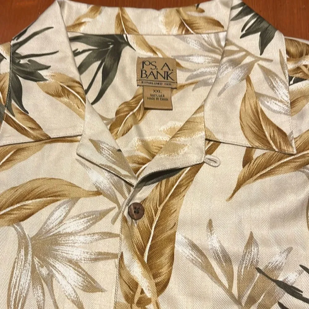 Jos. A. Bank 100% silk Hawaiian shirt size XXL.